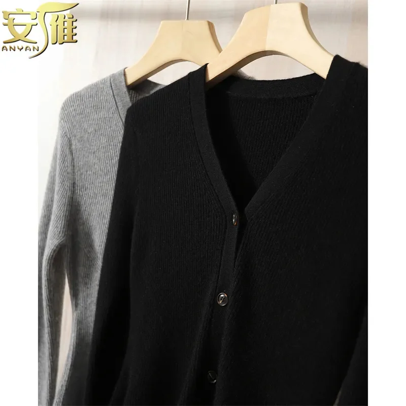 2024 Autumn Winter New French Style With Lines Outlining Fashionable Structure Lotus Leaf Arrangement Knitted Cardigan Sweater