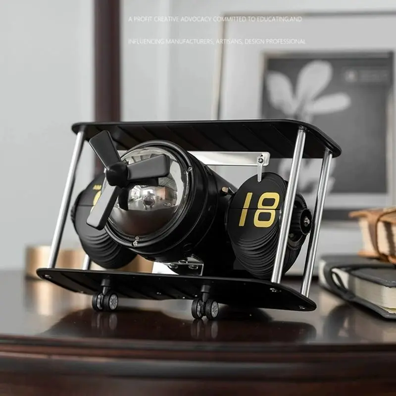 Creative mechanical automatic electronic page turning clock desktop retro ornament
