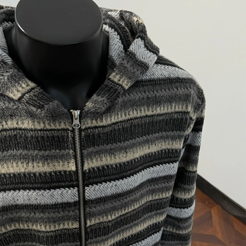 Vintage colorblock jack met capuchon: gezellige gebreide golvende strepen in warm bruin (unisex) ​   Dagelijks los vrijetijdsjack voor heren