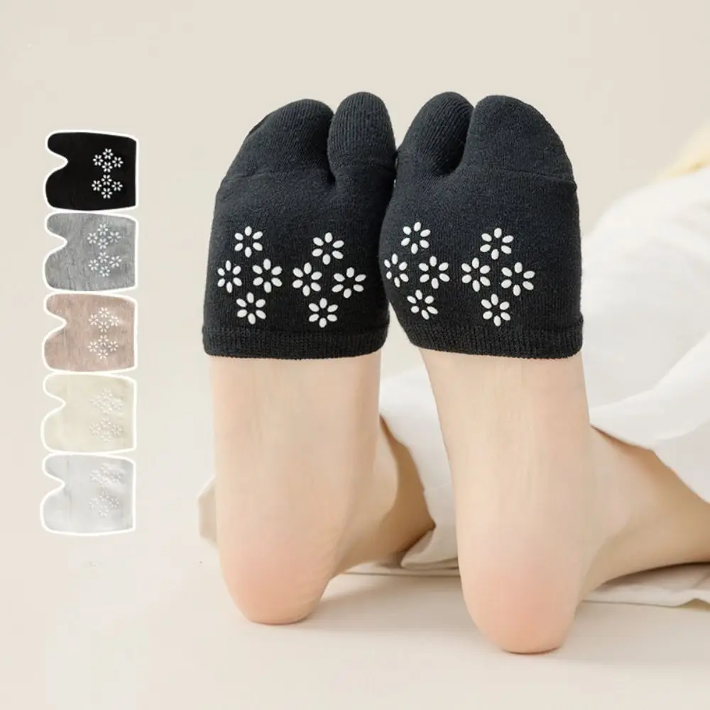 

5Pairs Fashion Flower Forefoot Socks Soft Invisible Two Toe Socks Anti-slip Cotton Hosiery Half Feet Socks Women