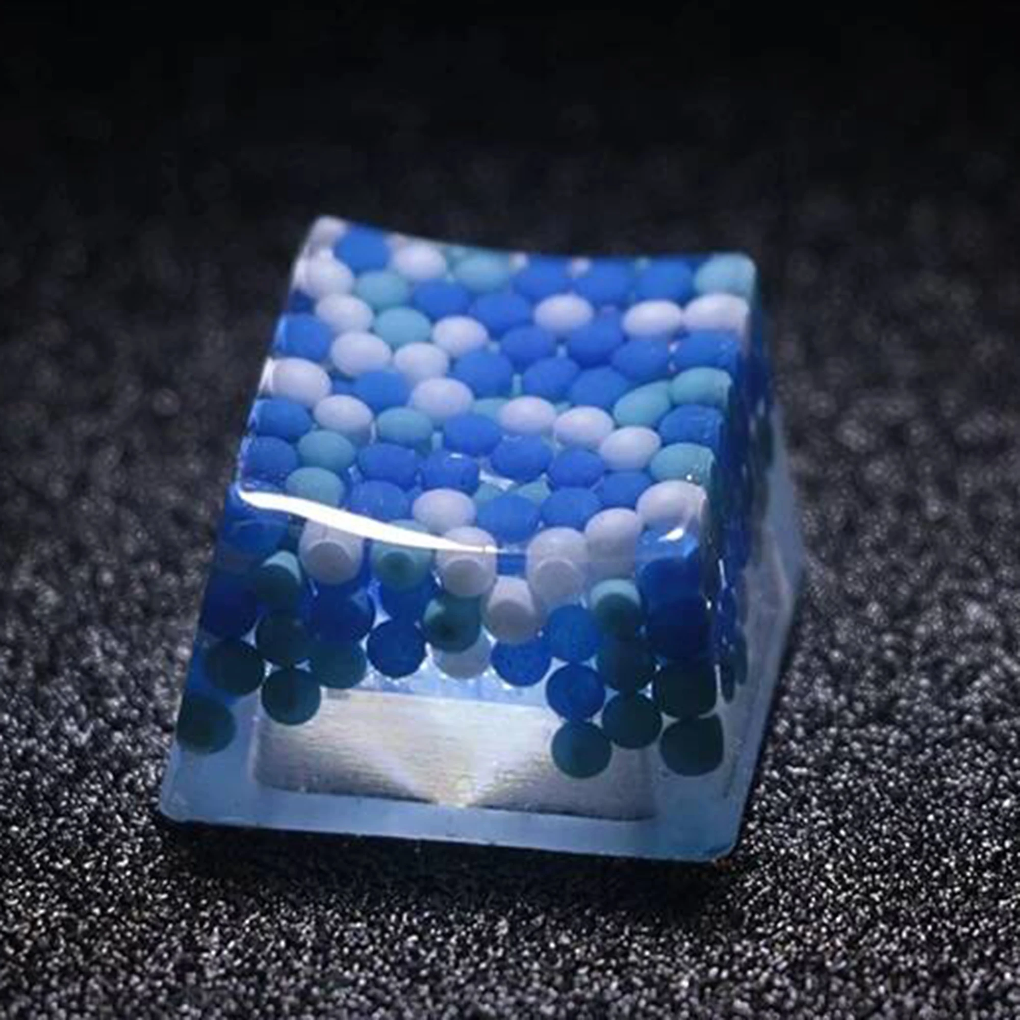 

Blueberry Bubble Personalized Keycaps Creative Interesting Translucent Resin Key Caps for Mechanical Keyboard