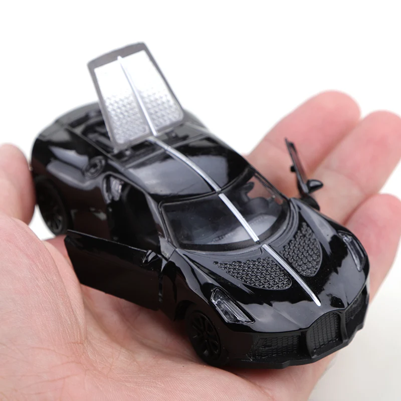 (Bagged) 1:43 Die-cast Alloy Car, Bugatti-style La Voiture Noire Pullback Racing Car, Boy's Toy with Three Openable Doors