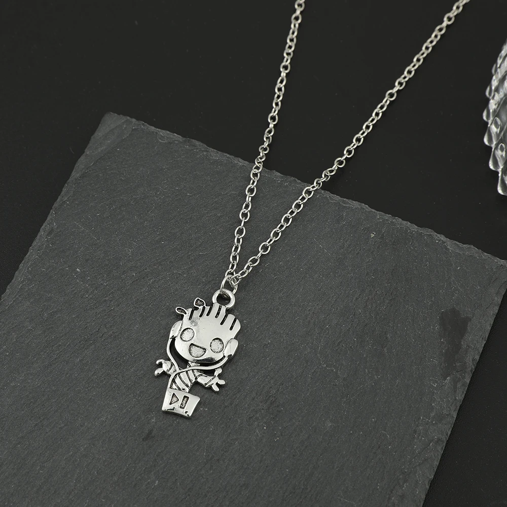 

Guardians of the Galaxy Superhero Figure Groot Necklace Cute Style Collarbone Pendant Fashion Accessory Gift for Movie Fans