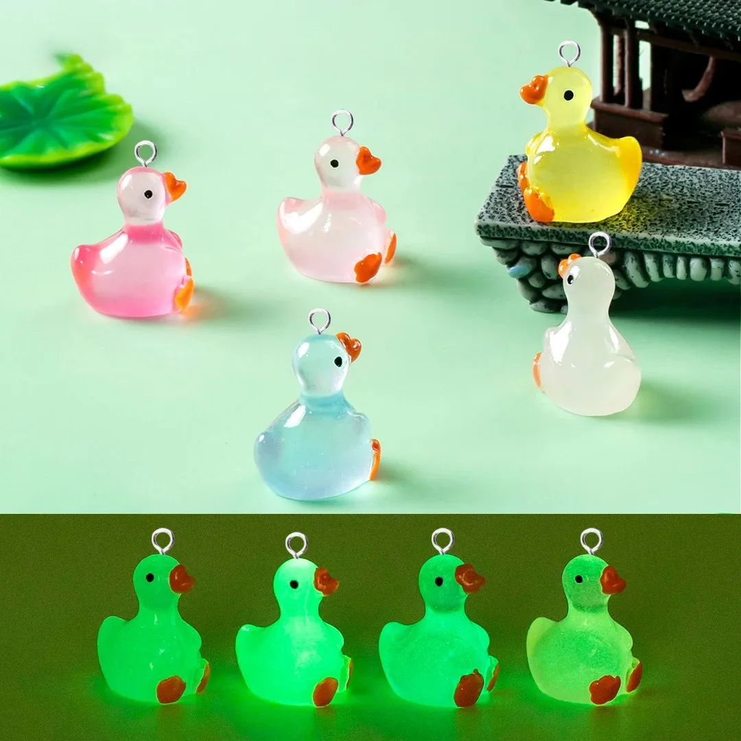 10Pcs Kawaii Luminous Goose Resin Flatback Charms European Style Animal Pendants Handcraft Ornaments For DIY Keychain Jewelry
