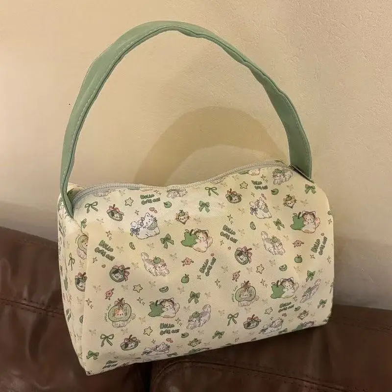 

Green Apple Kitten Summer Cute Large Capacity Makeup Bag Portable High Beauty Storage Handbag Versatile Washbag