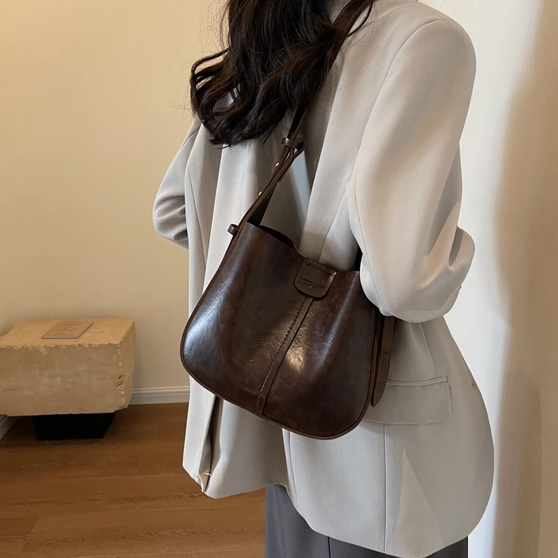 2024 New Luxury Brand Bag Minimalist Comfort Genuine PU Leather Bucket Bags Women Large Capacity Crossbody Totes Shoulder Bag