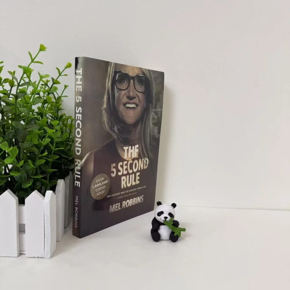القاعدة الخامسة الثانية لـ Mel Robbins تحويل العادات تعزز الثقة التغلب على أداة العد التنازلي للتساقط كتاب التحسين الذاتي #3