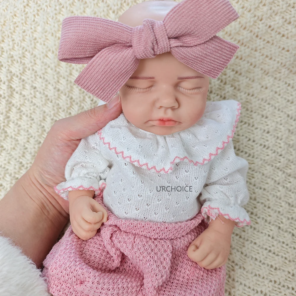 13-calowa silikonowa lalka odrodzona ręcznie malowana śpiące oczy realistyczna lalka noworodkowa dla sztuki kolekcjonerska idealny prezent świąteczny dla dzieci