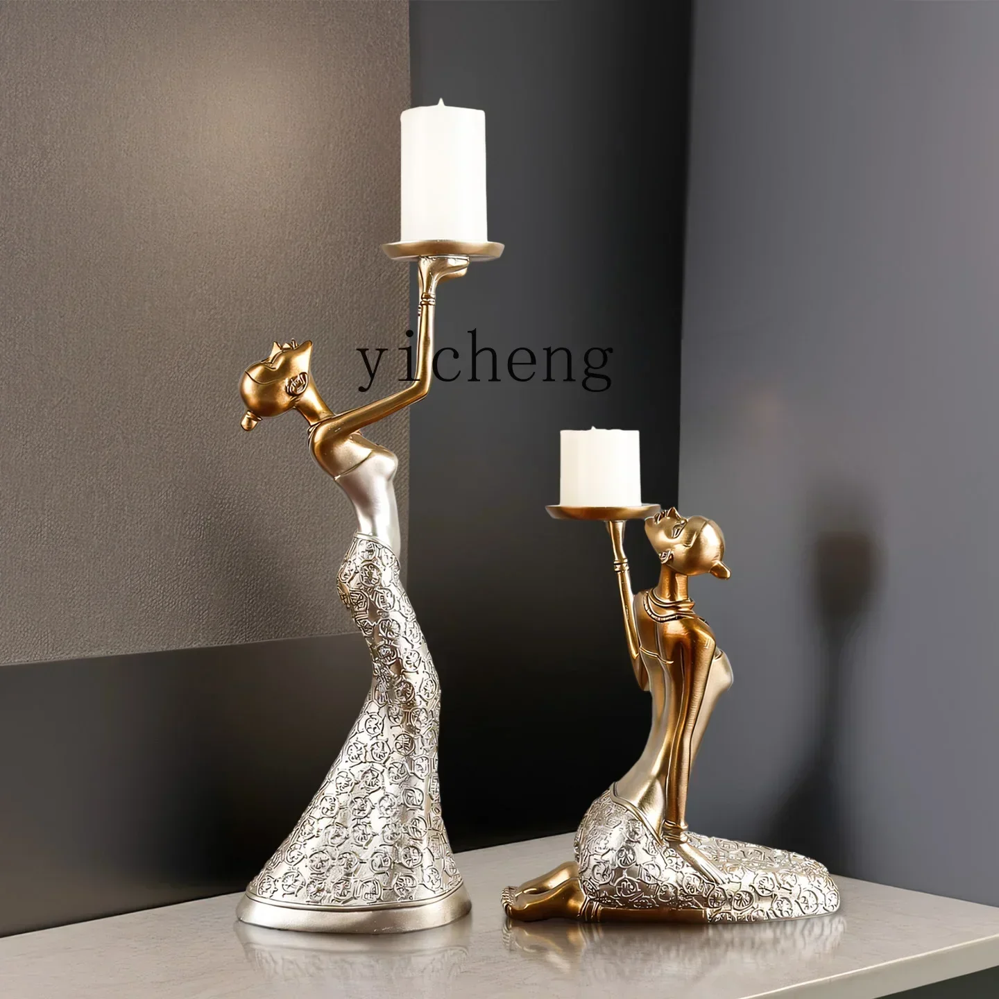 

u18Candle Holder Ornament Romantic Gold Dining Table Vintage Light Luxury Home Candlelight Dinner Prop