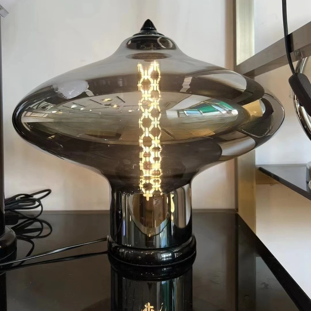 Minimalist Nordic light luxury glass bedside table lamp bedroom postmodern study living room lamp