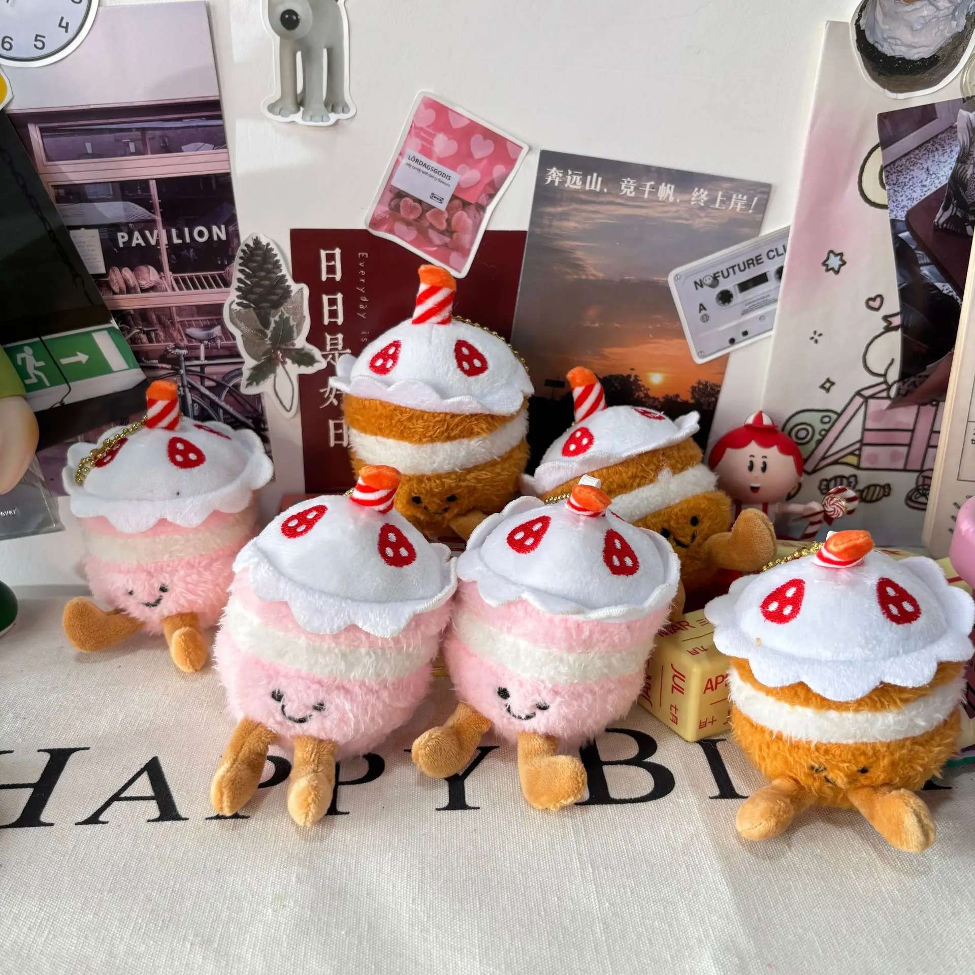 Creativo japonés pastel de fresa muñeco de peluche colgante divertido llavero lindo muñeco de peluche pastel de Chocolate bolsa decoración llavero lindo regalo