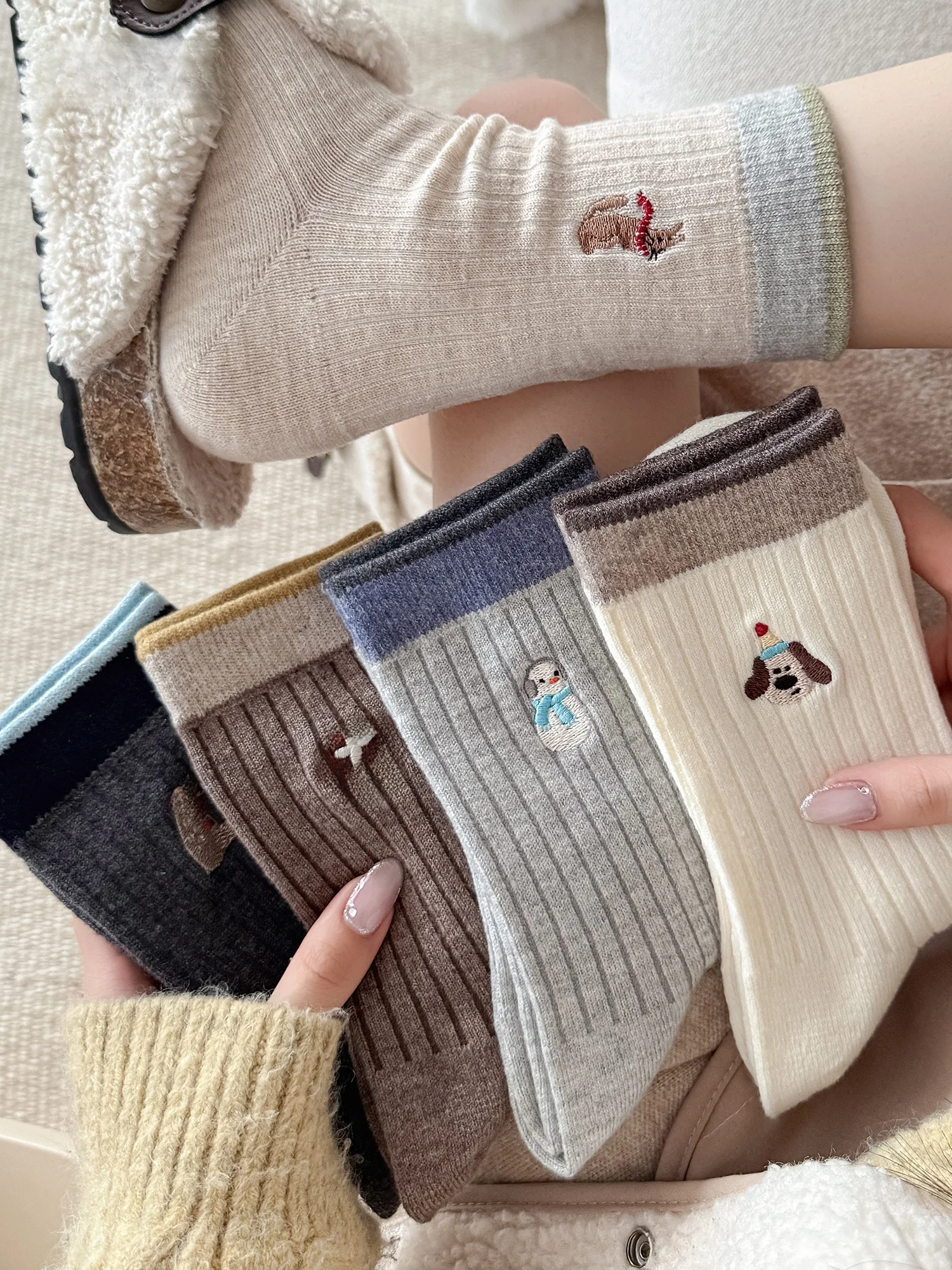 algodao-bordado-sos-feminino-outono-inverno-novo-sle-puro-algodao-longo-sos-trendy-cartoon-bonito-meados-de-bezerro-sos-para-birken