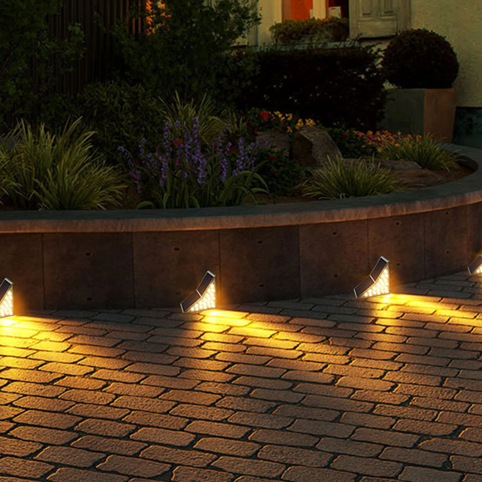 โคมไฟโซลาร์เซลล์ LED แสงสีขาวอบอุ่น สำหรับตกแต่งบันได สวน และลานบ้าน กันน้ำ 1/2 ชิ้น