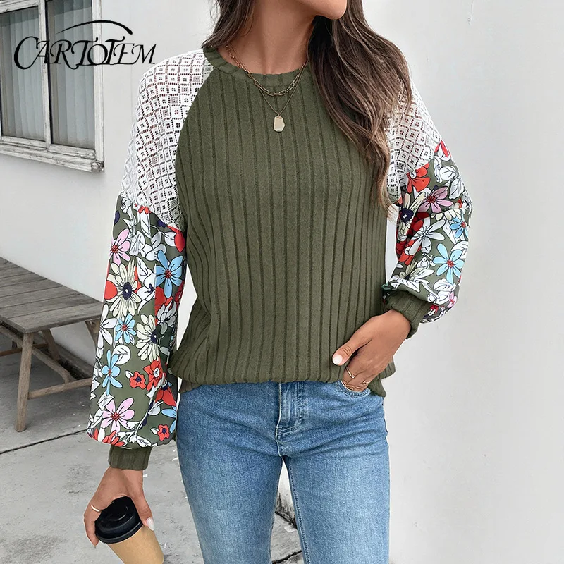 

New Knitted Top Round Neck Flower Pattern Color Block Knitted Sweater Women