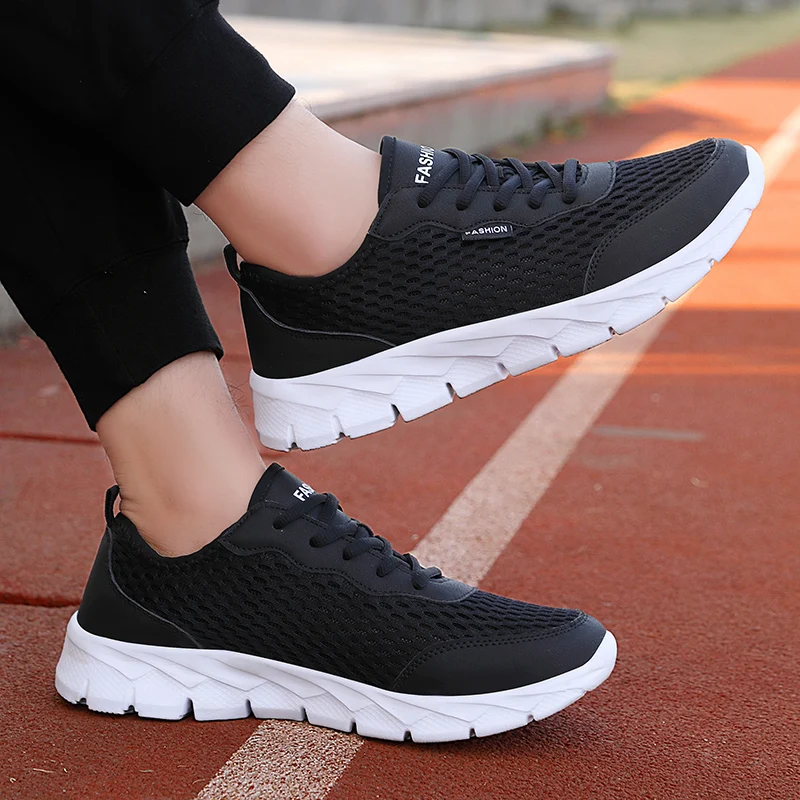 Mens Summer Shoes Lightweight Casual Tennis Shoes Mesh Comfortable Breathable Sneakers 2024 New Fashion Sneakers for Men