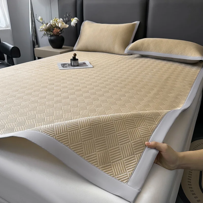 

Ice Silk Cooling Mat Soft Jacquard Mattress Pad Machine Washable Cool Summer Sleeping Pad for Bed Sofa Breathable Thin Comfort
