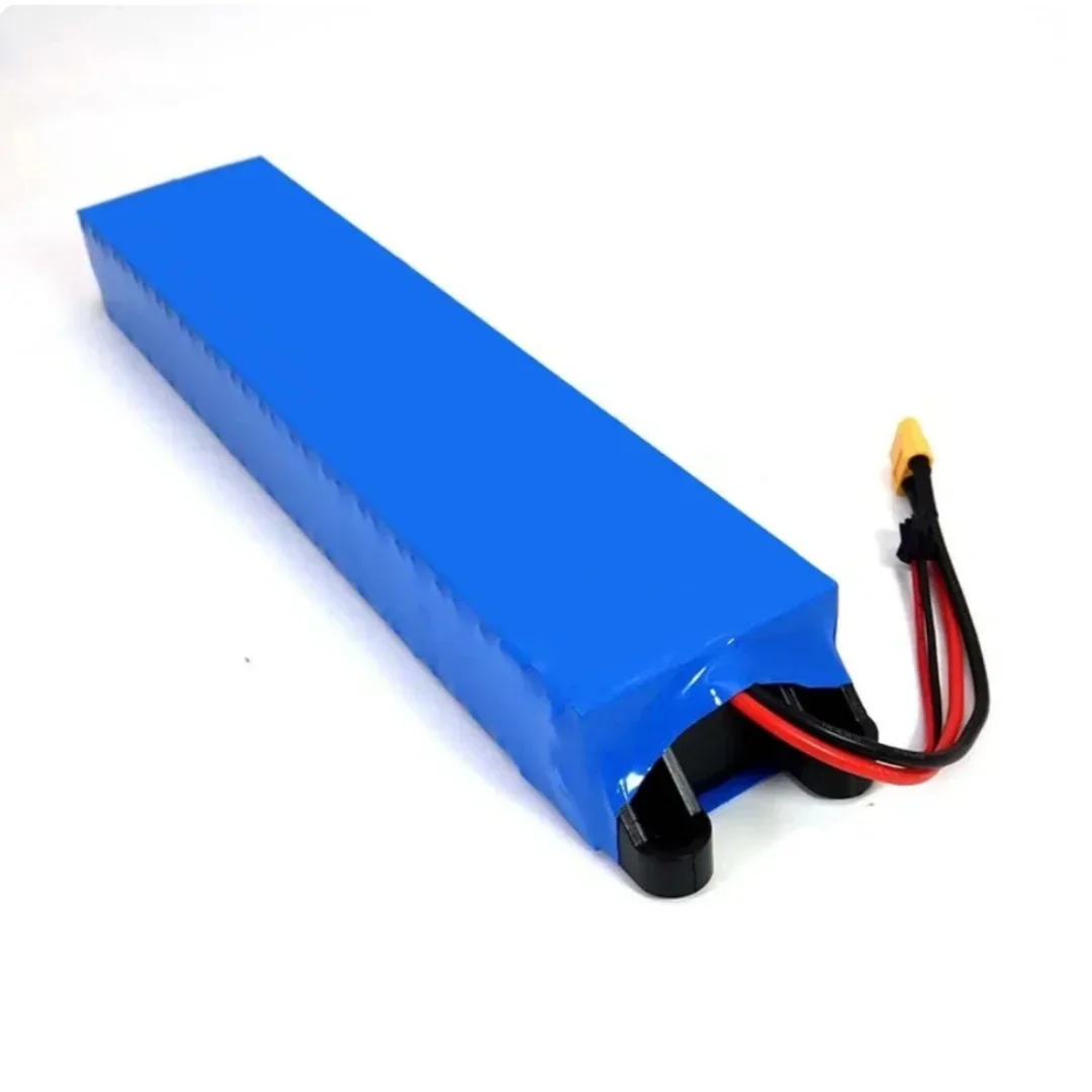 

2025 36V 20Ah 18650 Li-Ion Battery Pack 10S3P 20000mah 500W Same Port M365 Ebike Power Battery With BMS