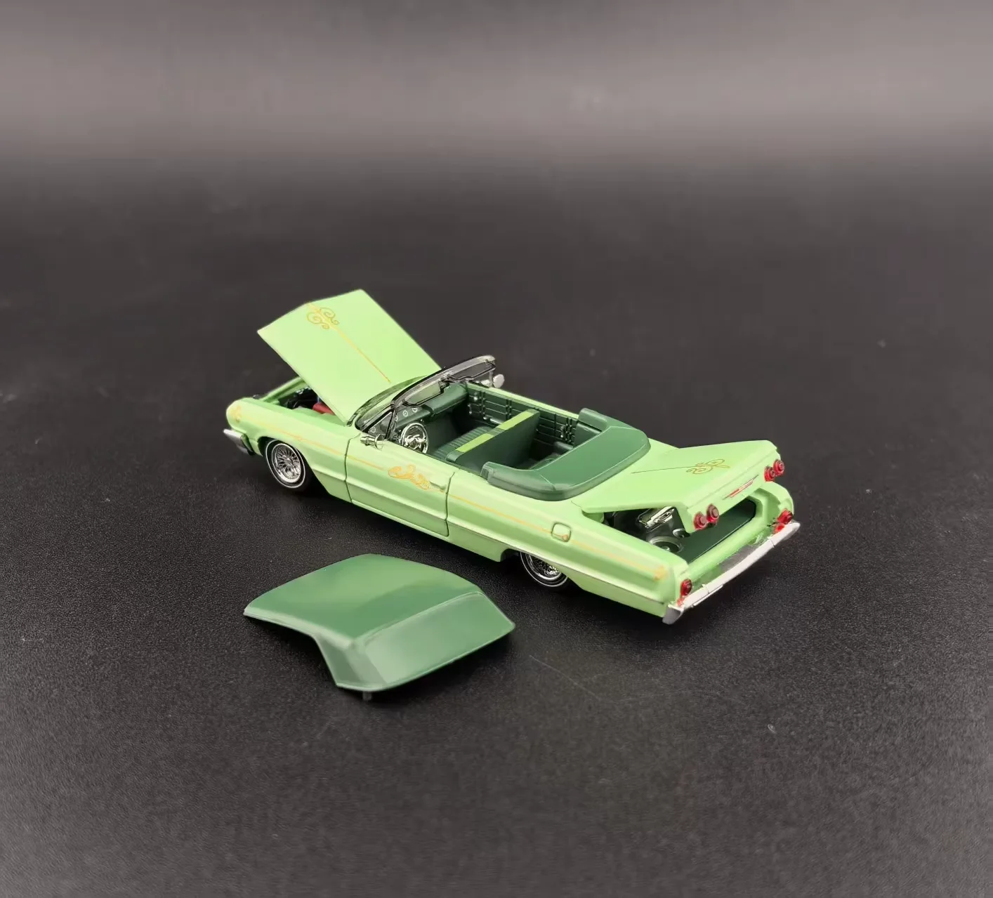 ファインワークス 1/64 シボレー インパラ ローライダー ウエスト