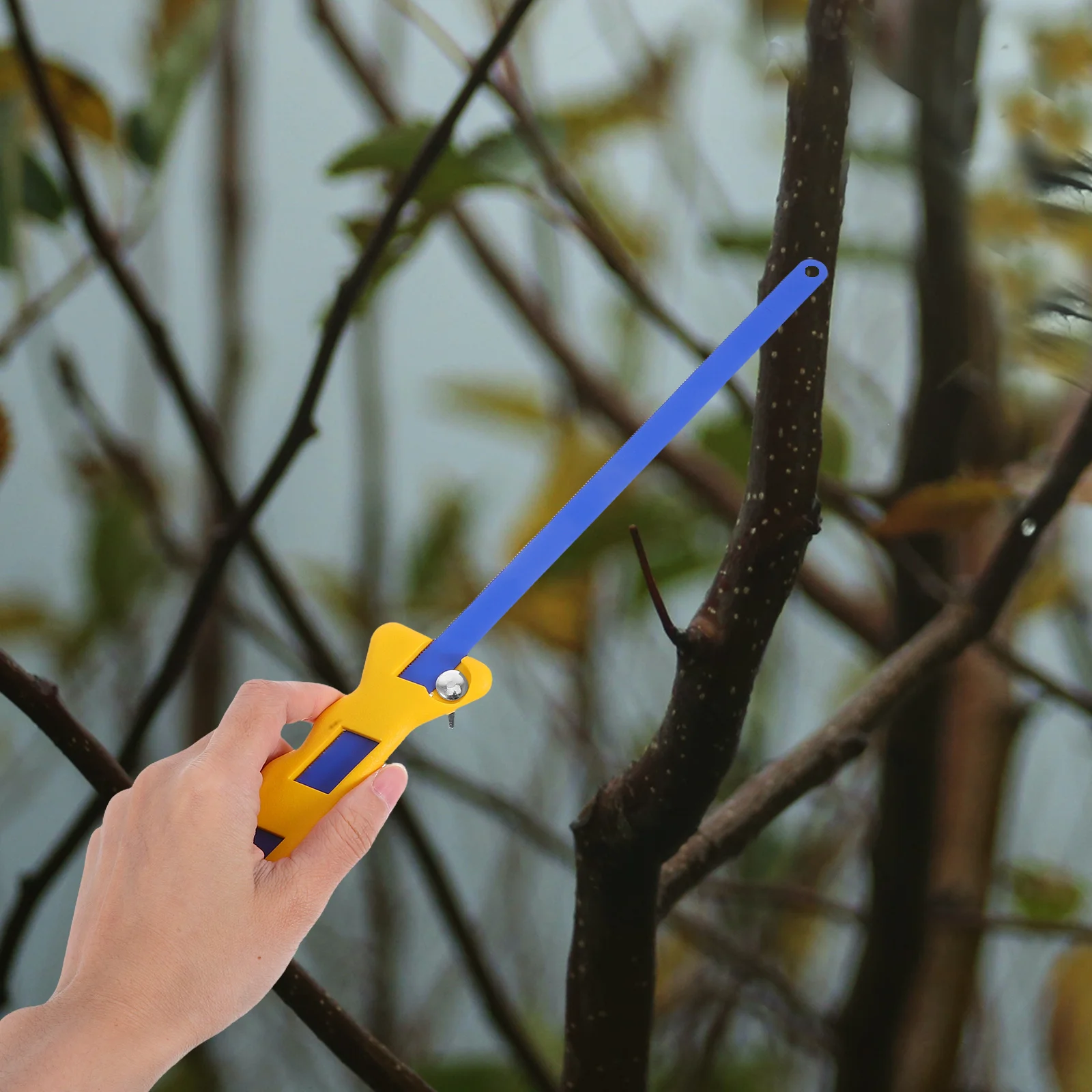

1Set Mini Hand Saw 12 Inch Portable Lightweight Plastic Handle Ergonomic Compact Design for Gardening DIY Woodworking