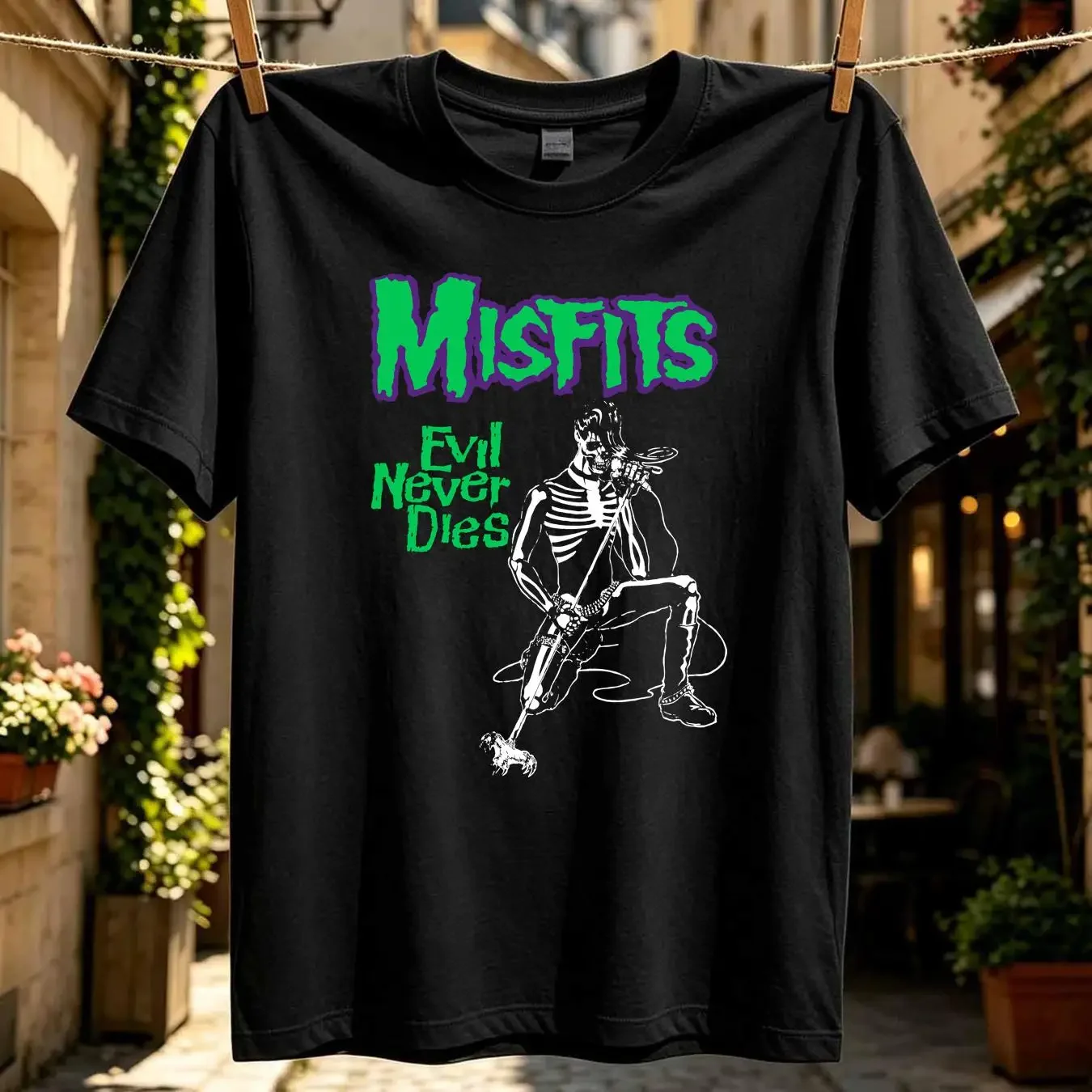 washed T Shirt Vintage 80s MISFITS Evil Never Dies Legacy of Brutality 1980s Danzig punk horror goth Screen Stars tag vintage