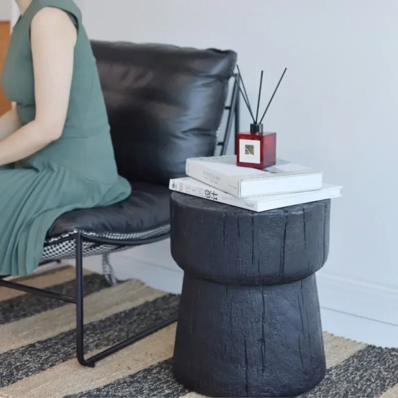 MOMO Black Imitation Wood Grain Nordic Design Art Sofa Minimalist Edge Table Tea Table for Living Room Small House Wabi Sabi