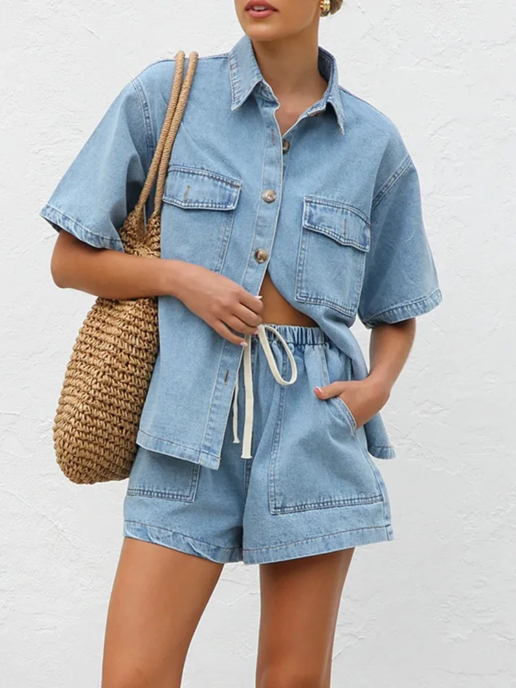 

Двухсекционный повседневный свободный карман в стиле ретро, рубашка с короткими рукавами и лацканами, шорты, костюм, повседневный офисный женский комплект из 2 предметов Y2K