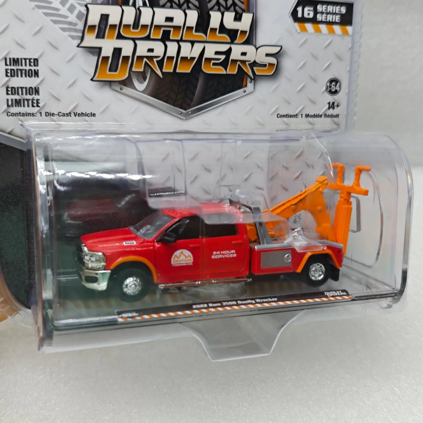 Greenlight 1:64 سلسلة محرك مزدوج 16 - 2022 Ram 3500 نموذج شاحنة مزدوج الوضوح طبعة محدودة المقتنيات جدار قلادة هدية