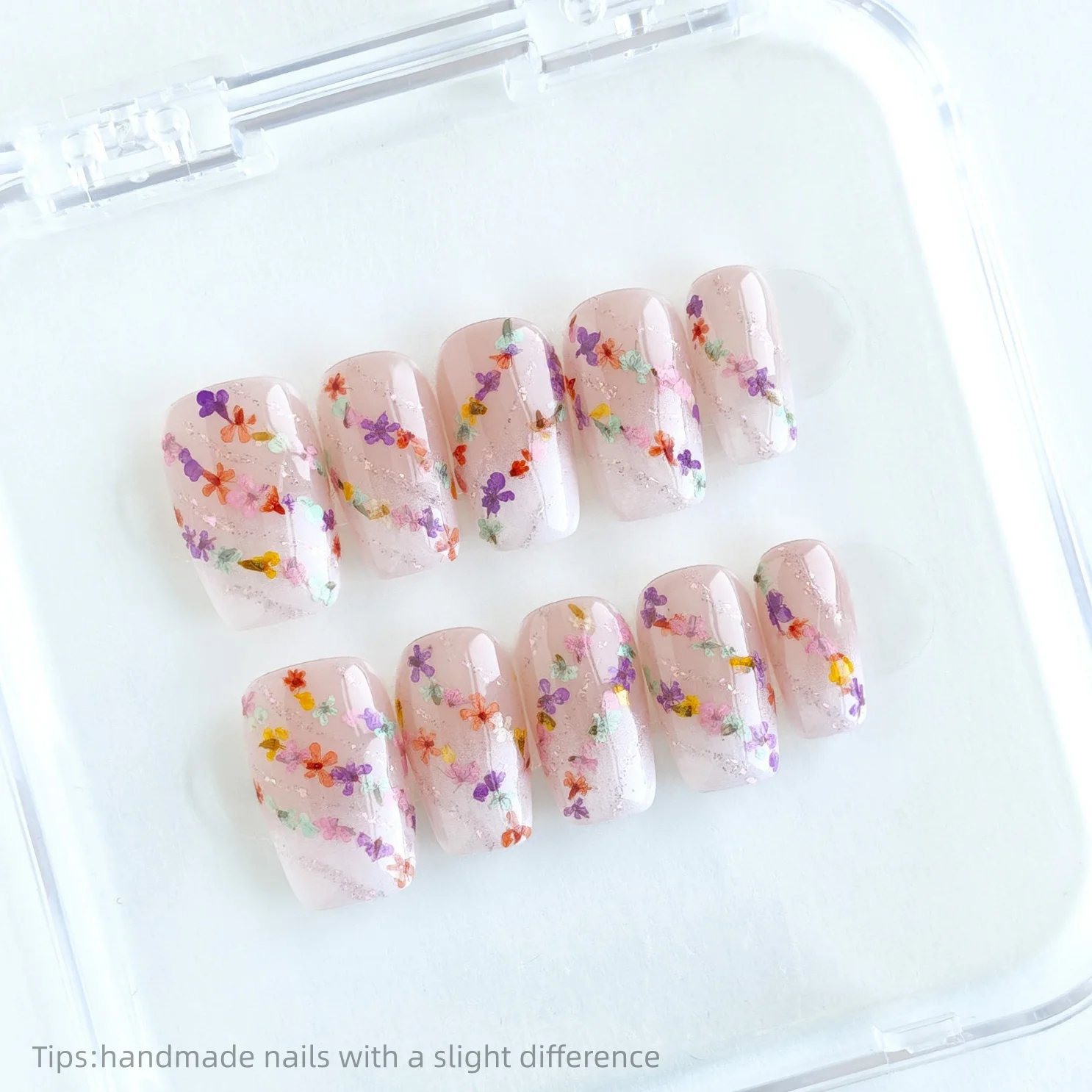 

10 шт., телесный розовый маленький цветок ручной работы, квадратный пресс для ногтей с полным покрытием, носимые многоразовые милые накладные ногти 2026