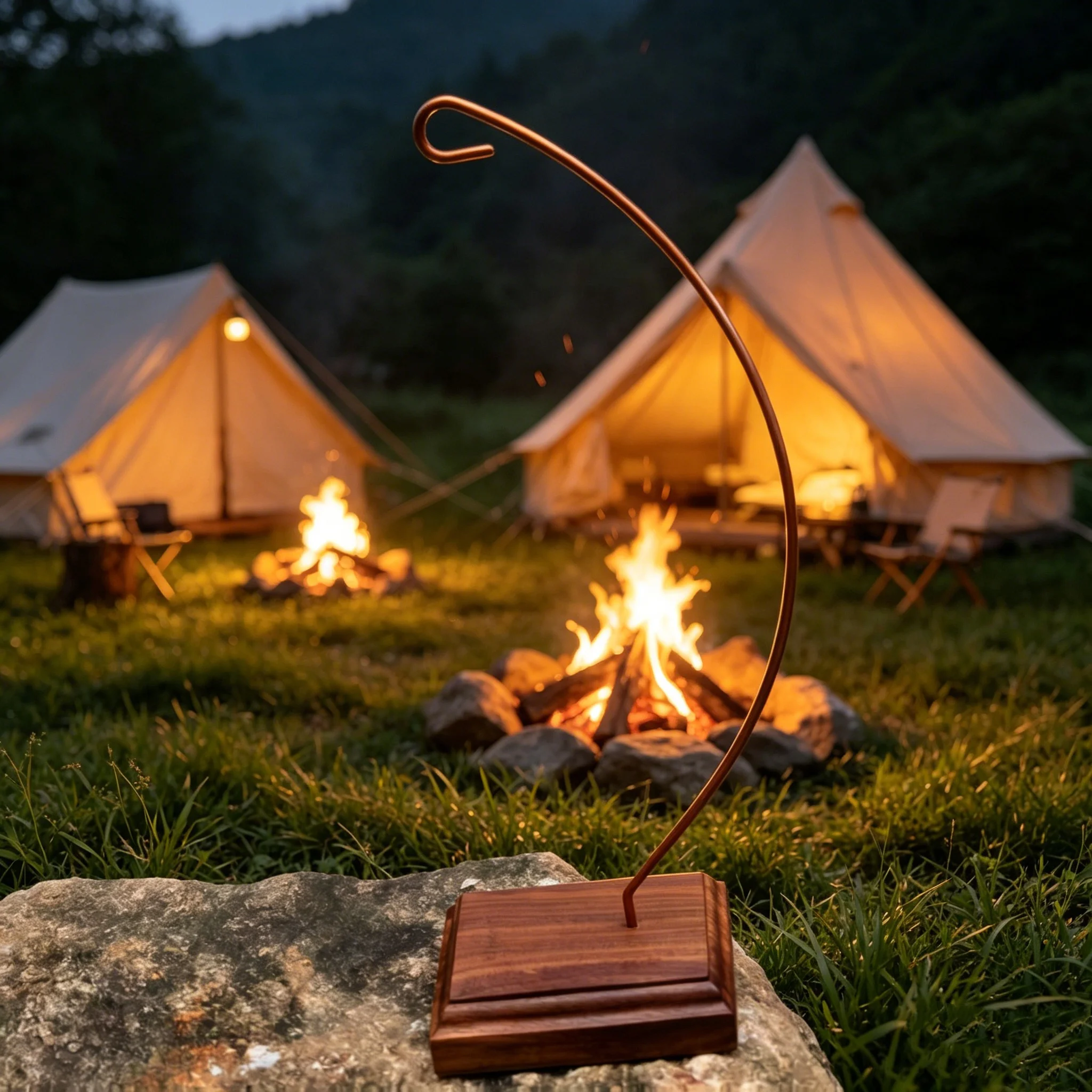 

Camping Light Stand Walnut Wood Portable Lamp Holder Hanging Rack Light Holder Equipment
