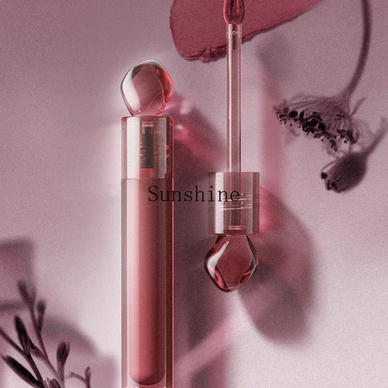 Cold rich silky autumn and winter printing lip glaze