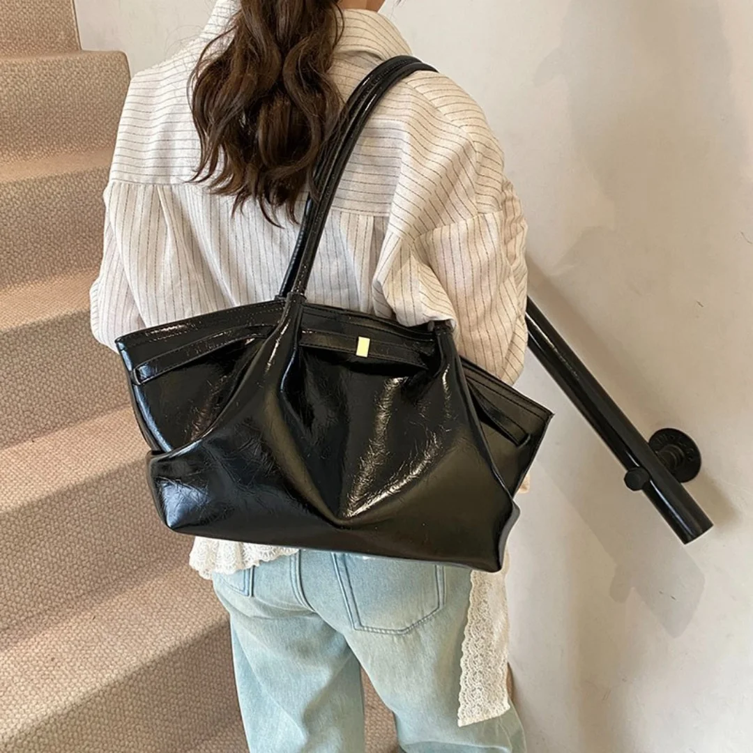 Women PU Leather Large Capacity Tote Bag Magnetic Buckle Soft Shoulder Handbag Casual Office Daily Commute Vintage Underarm Bag