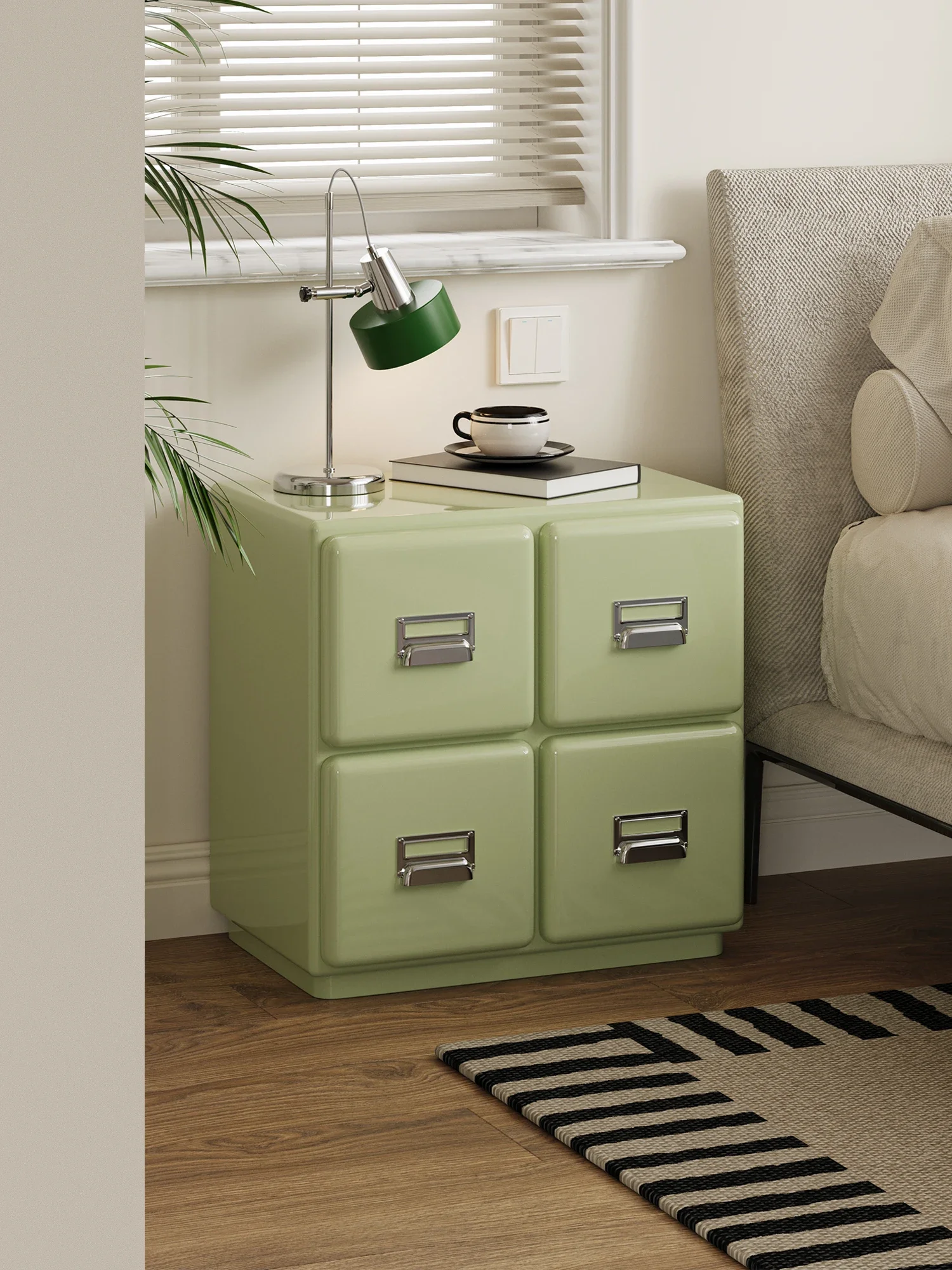 طاولة بجانب السرير باللون الأخضر الكريمي، خزانة جانبية صغيرة حديثة وبسيطة من الخشب الصلب #3