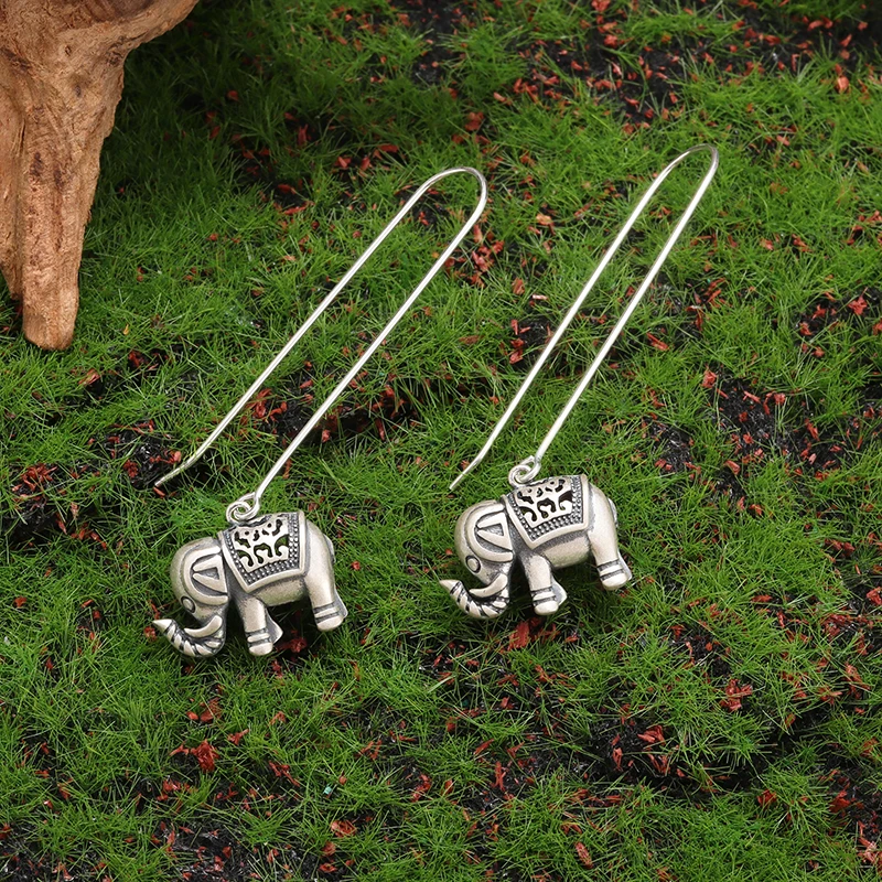 Exquisite Elephant Animal Hypoallergenic Pendant Earrings Women\'s Fashion Casual Lucky Jewelry Gift