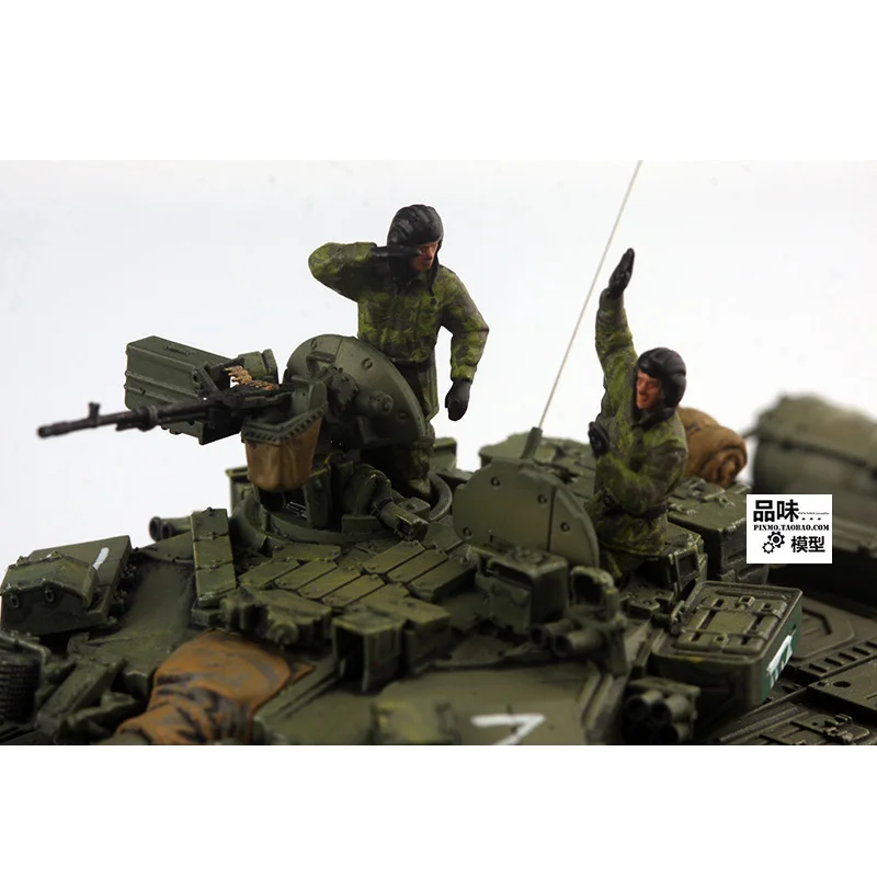 1:72 escala resina russo t90 tanque motorista acessório modelo adulto coleção brinquedos clássicos presentes exibição estática ornamento de mesa