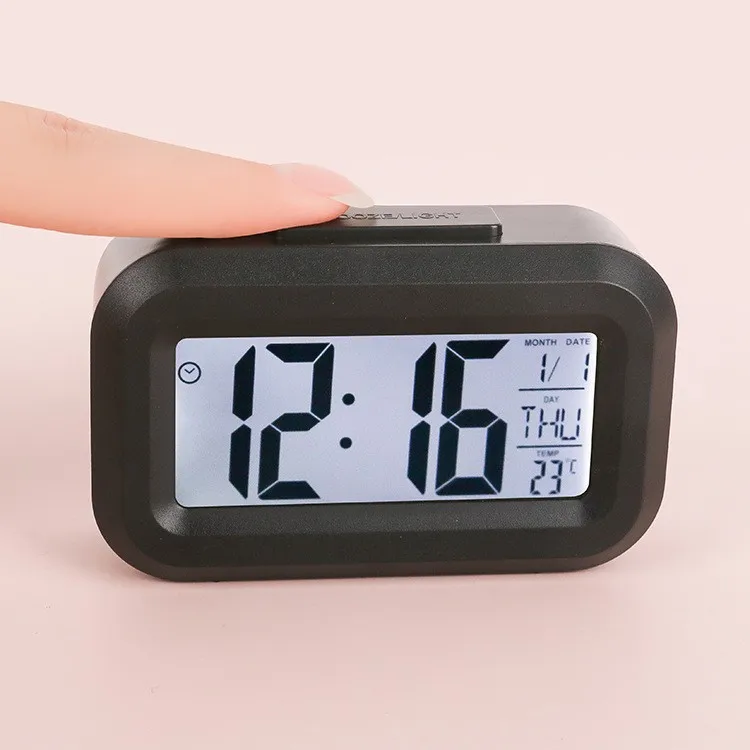 1PC New LED Mini Electronic Clock Simple Clock Cute Children'S Alarm Clock Lightweight Clock Candy Colored Clock Table Clock