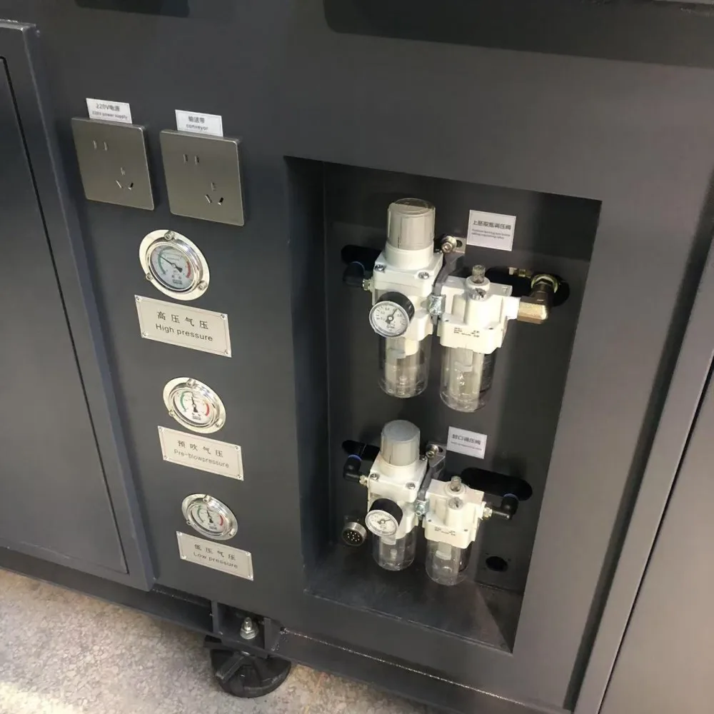 آلة نفخ أوتوماتيكية بالكامل ذات 6 تجويف لزجاجات PET 500 مل - 2 لتر أقصى سرعة إنتاج للمياه المعدنية والعصير