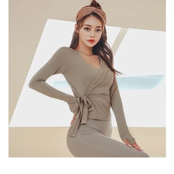 New Fashion Slim Long Sleeve Yoga Clothes Outdoor Fitness Tops Solid Color T-shirts Gym Sport Outfit for Woman