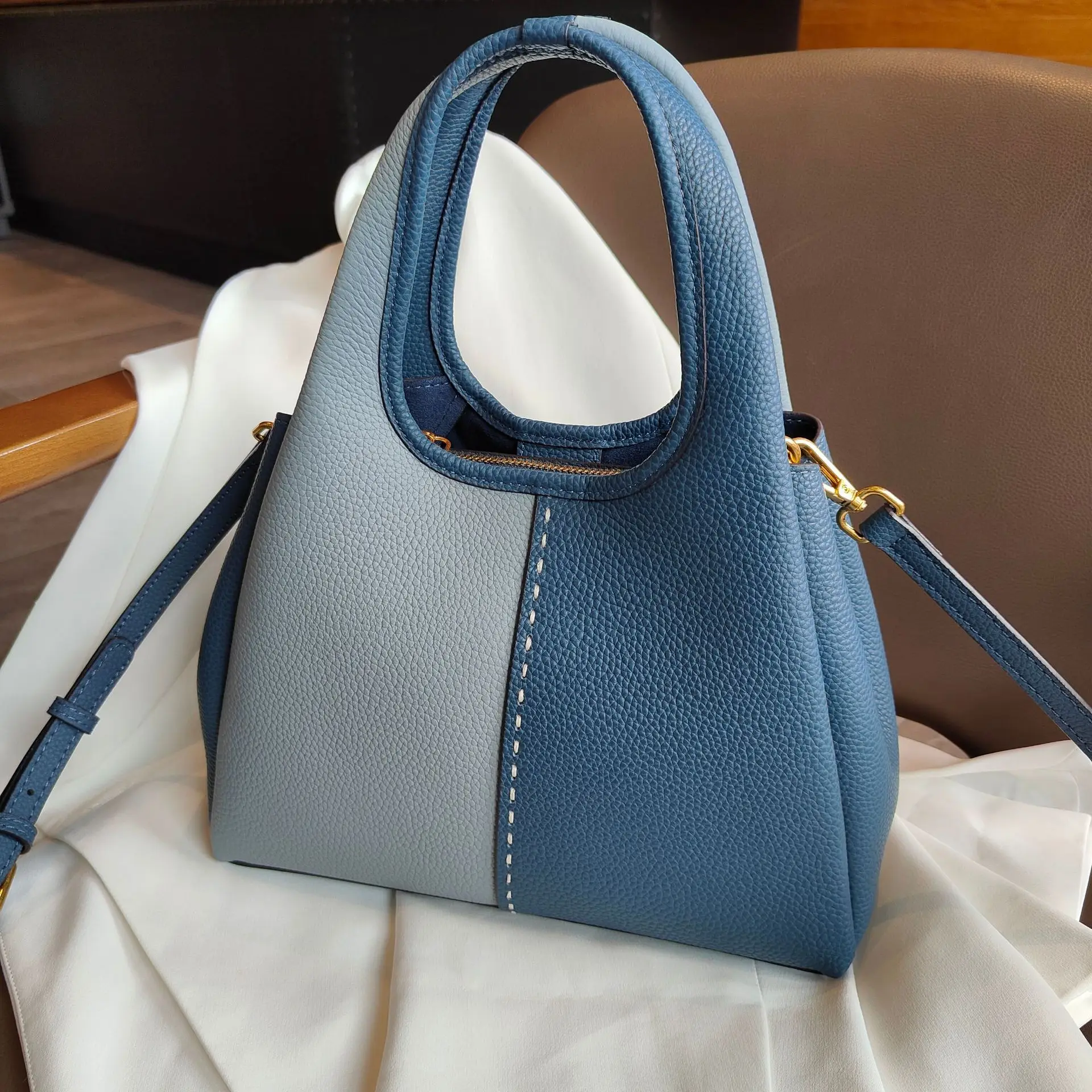 High-end Bucket Bag 2024 New Fashion Versatile First Layer Cowhide Soft Leather Color Block Ladies Bag