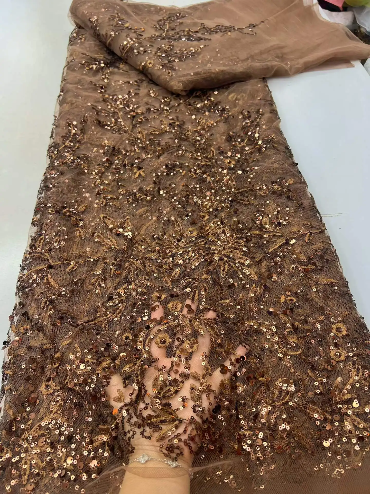 

African Sequins Lace Fabric 2026 High Quality Lace French Mesh Nigerian Lace Fabric Bridal Party Dress