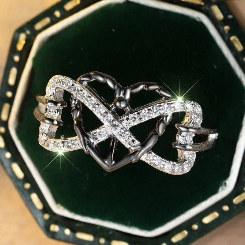 Non Fading High-end Circular Micro Inlaid Zircon Dual Color Patterned Heart Ring with Fashionable Personality and Versatile Ring