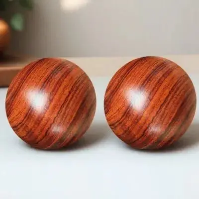 

2Pcs 5Cm Wooden Massage Balls for Hands Hand Training Ball to Improve Flexibility Sleep Quality and Mental Focus Portable Health