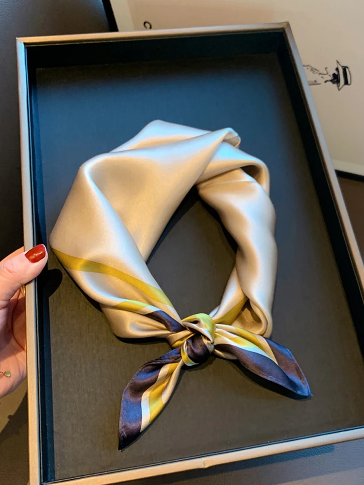 foulard-en-soie-00-–-foulard-carre-fin-en-soie-pour-femme-tendance-et-polyvalent-imprime-style-coreen-decoratif-pour-l'Ete