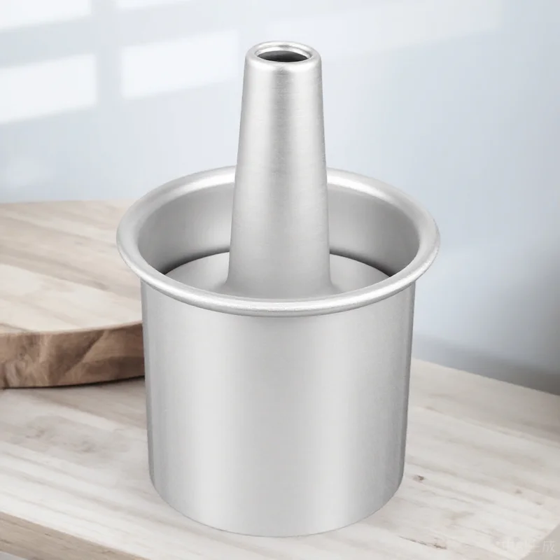 

Metal Hollowed Cake Mold Non-Stick Aluminum Alloy Baking Pan Smooth Surface Easy Demould Kitchen Tool Chiffon Cake Pan