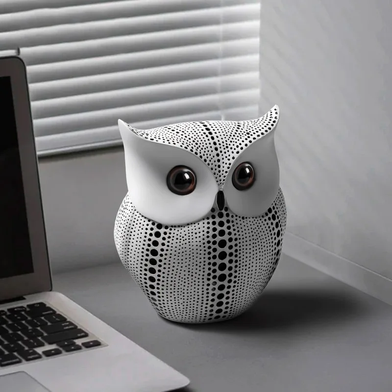 

PYH owl ornament resin parts animal creative art living room TV cabinet desktop home soft decoration
