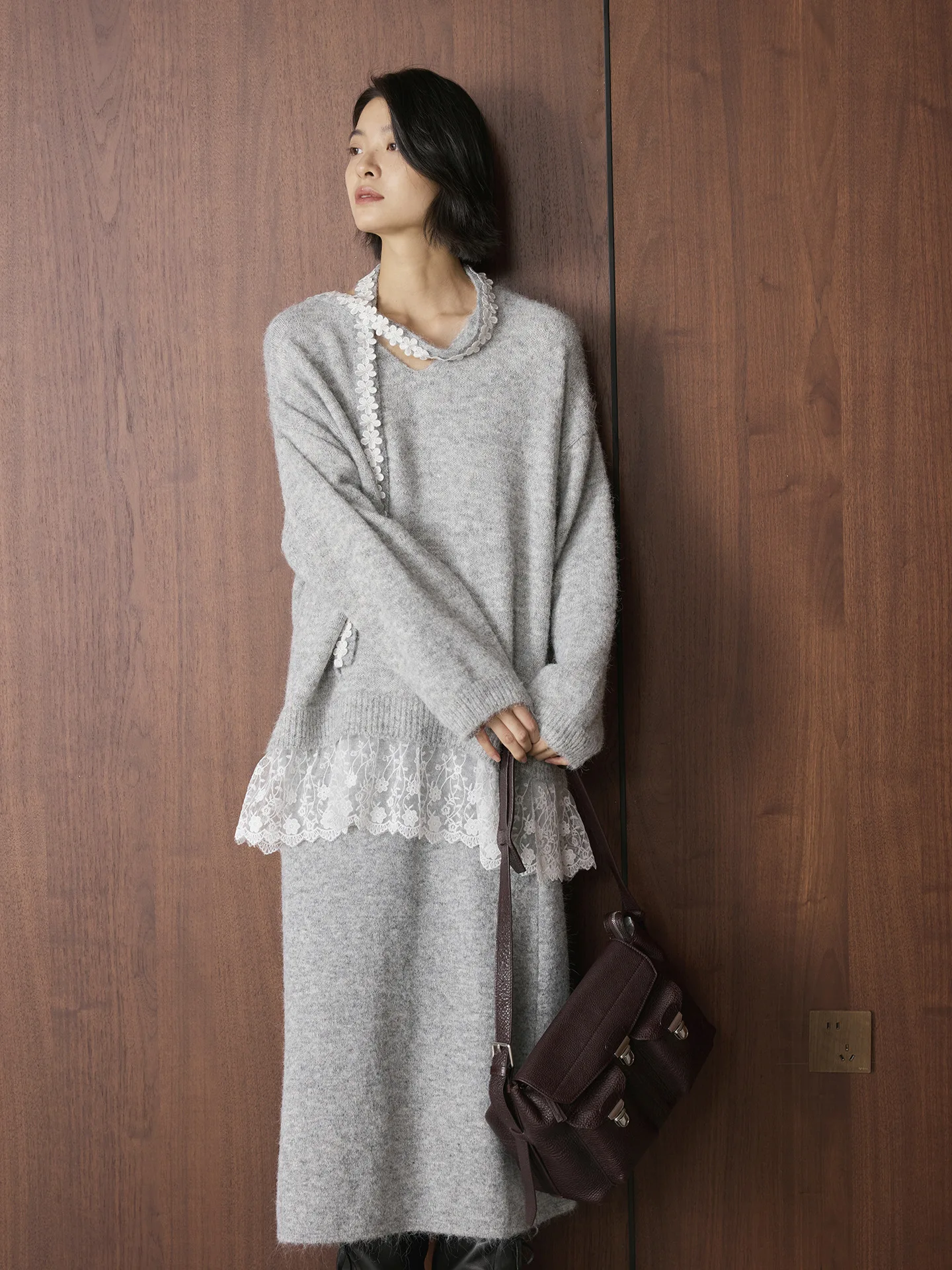 

Зимний новый корейский модный кружевной шерстяной свитер, шарф, юбка, теплый комплект из 3 предметов для женщин