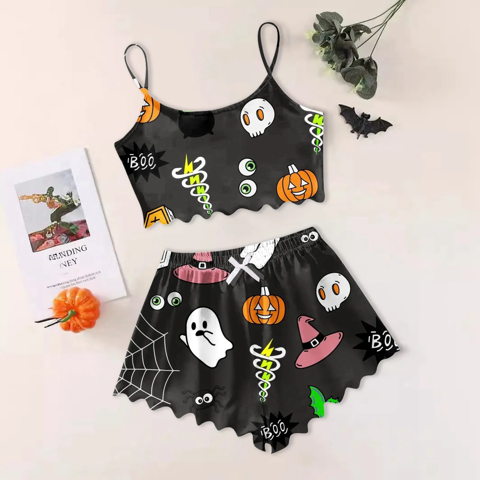 Women's Pajama Set Halloween Pumpkin Skeleton Witch Print Lounge Wear Sleeveless Tops And Lettuce Trim Shorts Sleepwear 2024