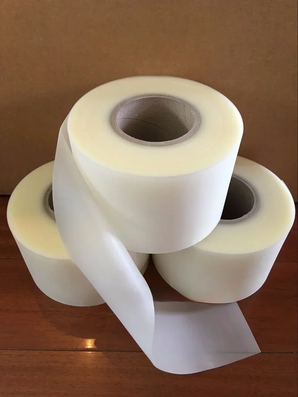 Anti indentation film