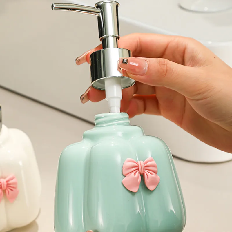 WHYOU- Creative Cute Bow Emulsion Latex Hand Washing Liquid Bottles, Bathroom Accessories Set, Wedding Gift, Home Decoration,