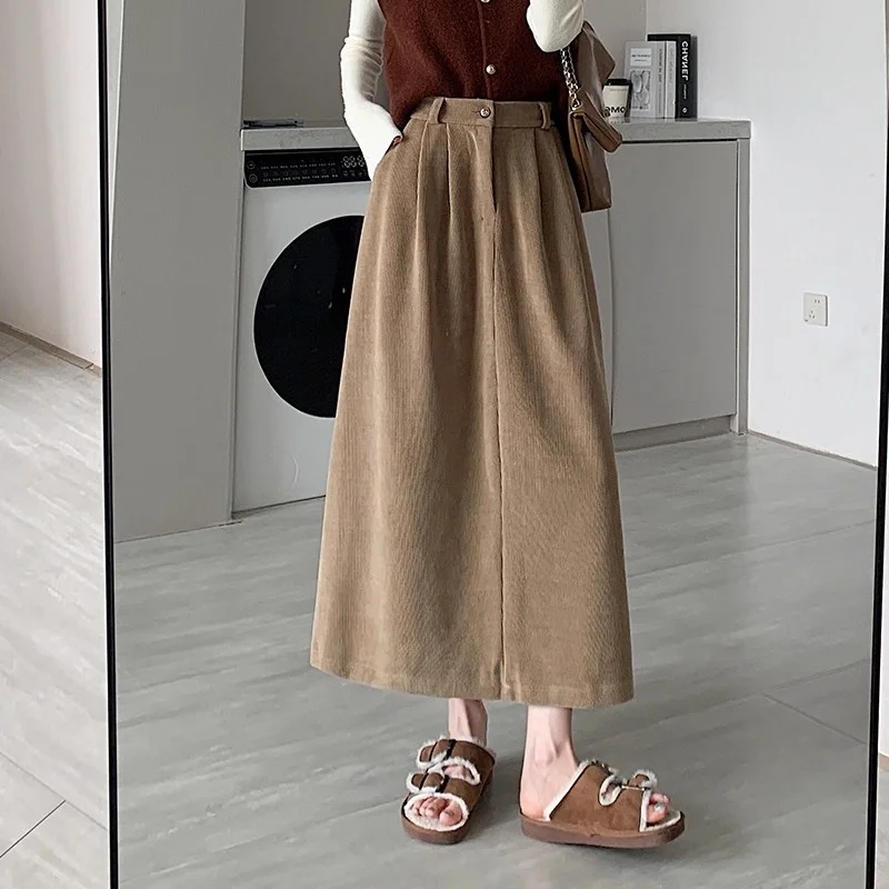 College Style High Waisted Corduroy Midi Skirt For Women Autumn 2025 New Vintage A-Line Mid Length Skirt Large Size Saia W1092