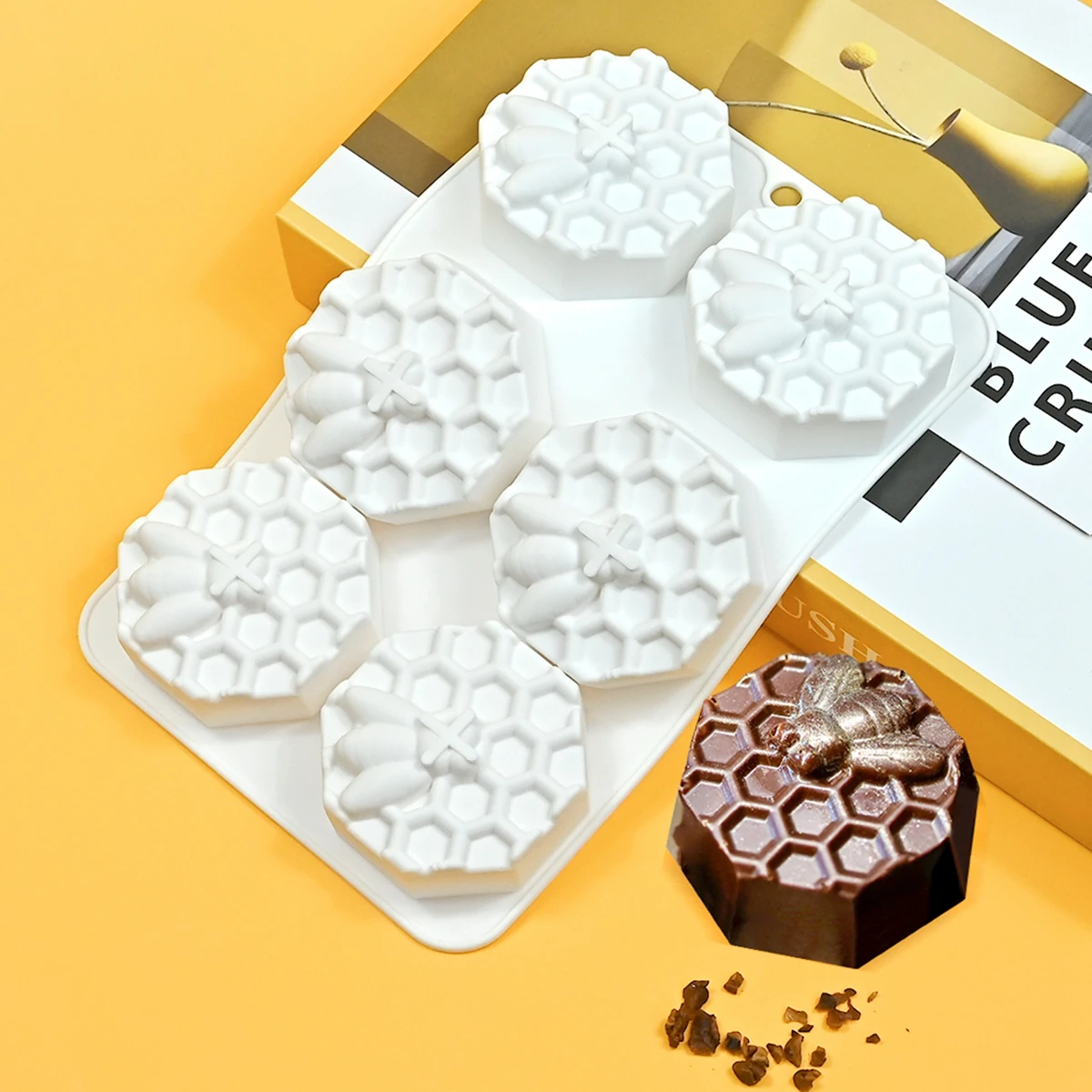 3D Handmade Soap Silicone Mold 6-Piece Bee Shape Silicone Mold DIY Handmade Soap Mold Homemade Honeycomb DIY Cake Mold